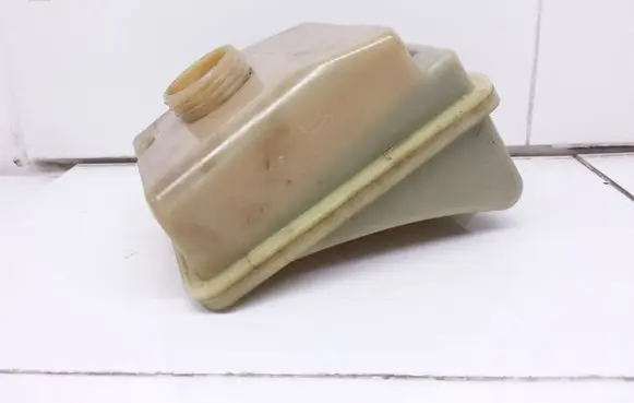 Citroen Berlingo Power steering fluid tank/reservoir 9612140880