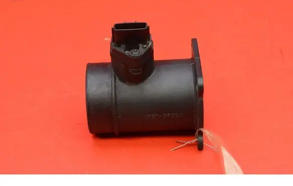 Nissan Primera Mass air flow meter 226805U400