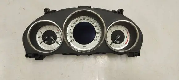 Mercedes-Benz E W212 Speedometer (instrument cluster) A2129007329
