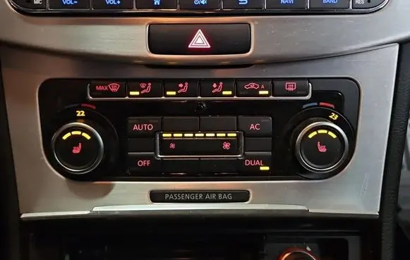 Volkswagen PASSAT B7 Climate control/heater control trim 5K0907044EA IMPRK1523563