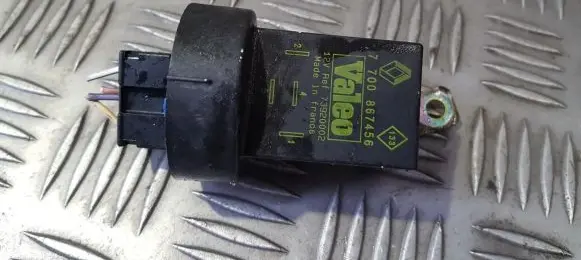Renault Laguna I Other relay 7700867456