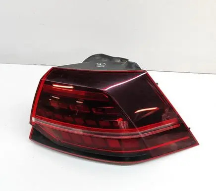 Volkswagen Golf VII Rear/tail lights 5G0945208G
