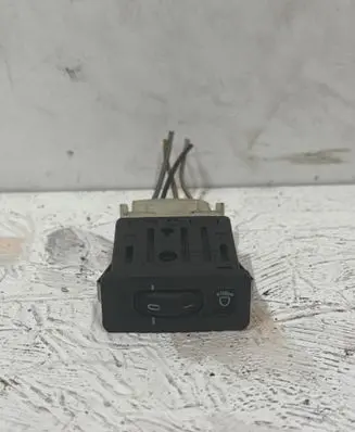 BMW 7 E38 Headlight level height control switch 61318360883