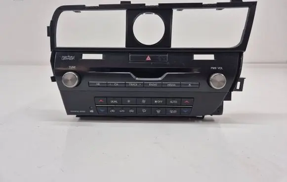 Lexus RX 450H Radio/CD/DVD/GPS head unit 8612048U70
