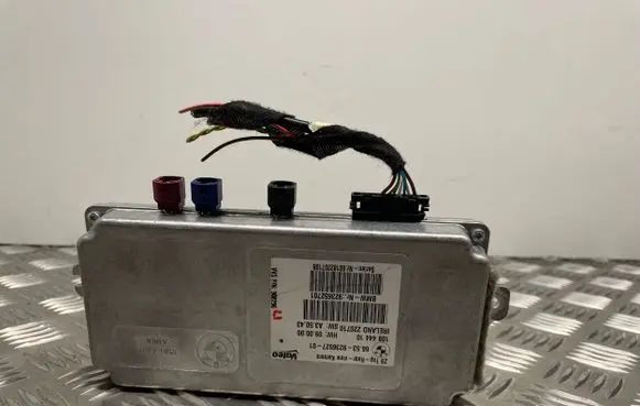 BMW X6 E71 Camera control unit module 9236527