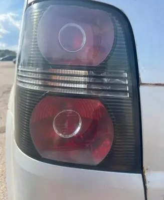 Volkswagen Touran I Rear/tail lights