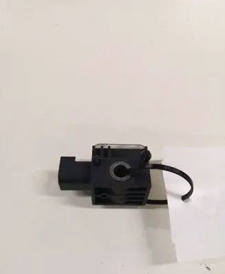 Hyundai Santa Fe Airbag deployment crash/impact sensor 959202B000