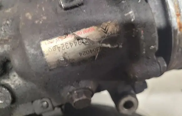 Peugeot 5008 Air conditioning (A/C) compressor (pump) 9684432480