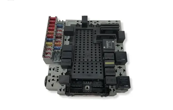 Volvo V70 Fuse module 8622520