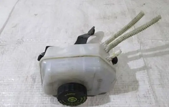Opel Adam Power steering fluid tank/reservoir 