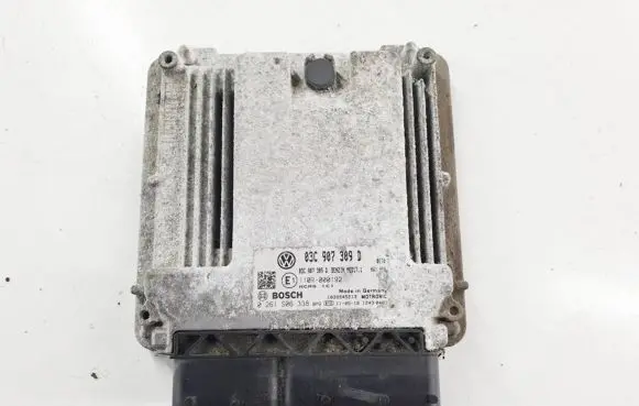 Volkswagen PASSAT B7 Engine control unit/module 03C907309D 0261S06338