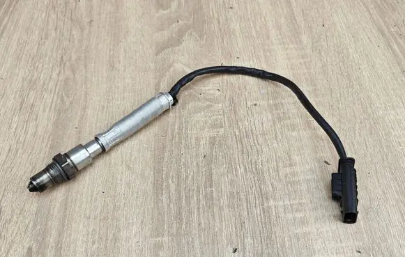 BMW 8 G16 Lambda probe sensor 8589097