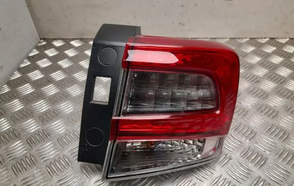 Subaru XV II Rear/tail lights 84201FL100