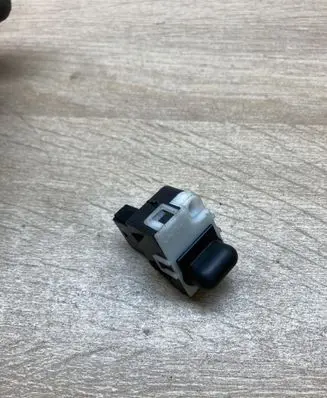 Audi A6 S6 C5 4B Sun solar sensor 4D0907539