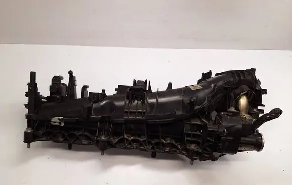 BMW 2 F22 F23 Intake manifold 8513655 11618513655 11618580274