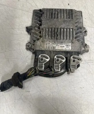 Ford Focus C-MAX Engine control unit/module 4M5112A650JK 5WS40303JT