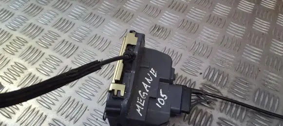 Renault Megane II Rear door lock 070405