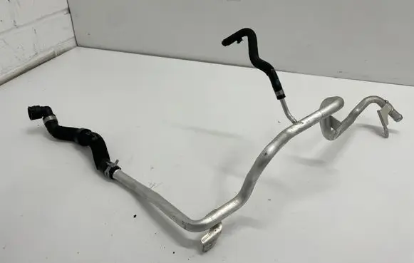 Mercedes-Benz GLA H247 Engine coolant pipe/hose A2475066100