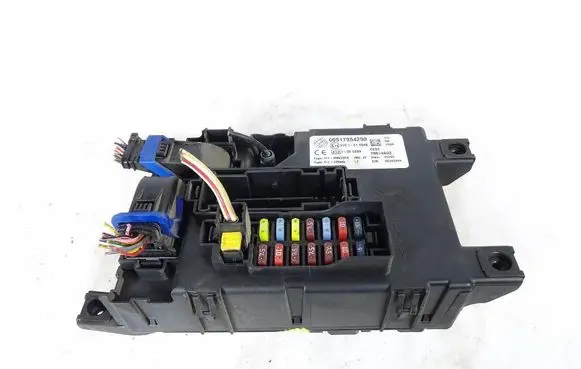Fuse box set