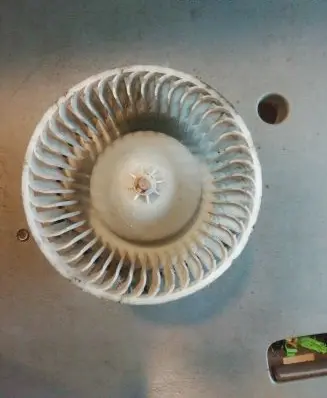 KIA Carnival Heater fan/blower 033611020