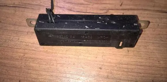 Jeep Grand Cherokee (WJ) Antenna control unit 56042134 13404