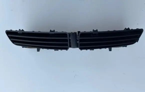 Ford Kuga II Dashboard side air vent grill/cover trim