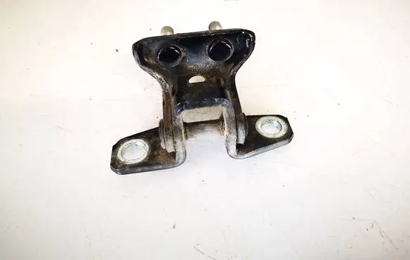 Peugeot 4007 Rear door lower hinge
