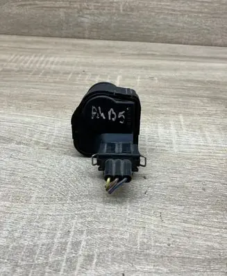 Audi A4 S4 B5 8D Headlight level adjustment motor 4D0941295 0307852315