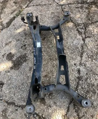 Volkswagen PASSAT B8 Rear subframe 3q0505235aa
