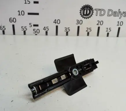 Ford Kuga II Seat belt adjustment motor CJ54611C46AEW