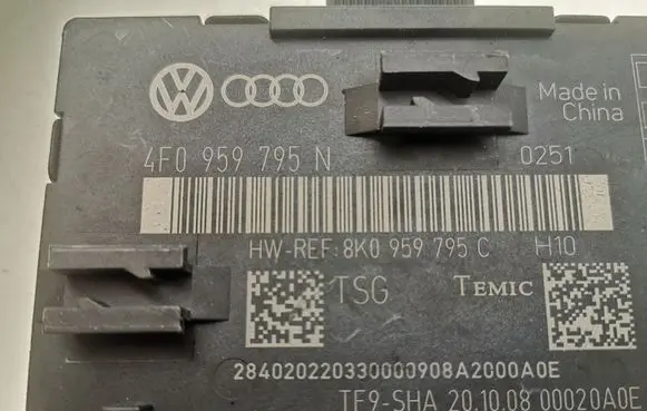 Audi A4 S4 B8 8K Door control unit/module 4F0959795N 8K0959795C