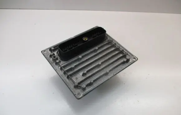 Ford Focus Engine control unit/module 7M5112A650BBC 7CLC SIDA