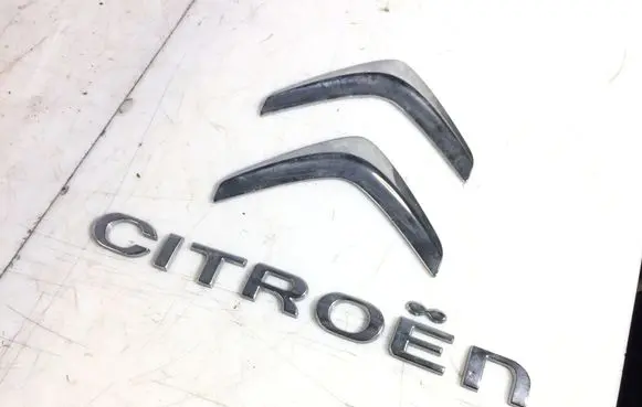 Citroen Jumper Manufacturers badge/model letters 