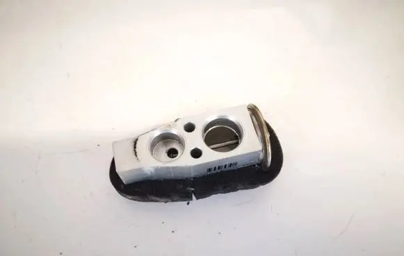 Toyota Auris E180 Air conditioning (A/C) expansion valve 