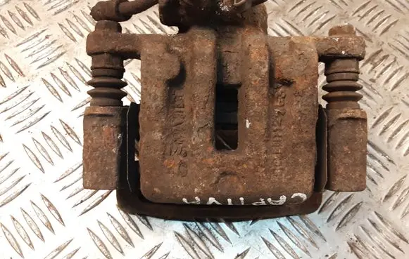 Chevrolet Captiva Front brake caliper