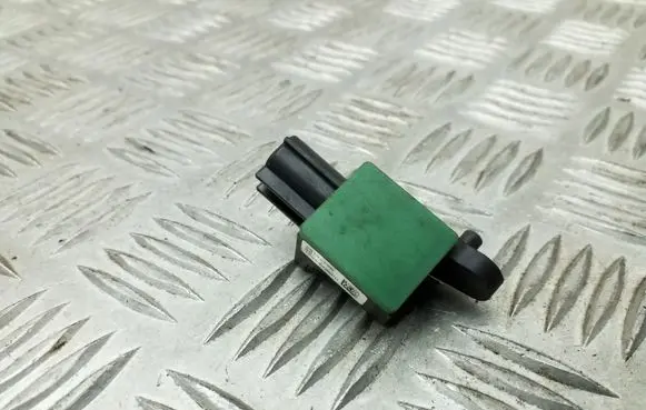 Volkswagen PASSAT B7 Airbag deployment crash/impact sensor 5N0959351B