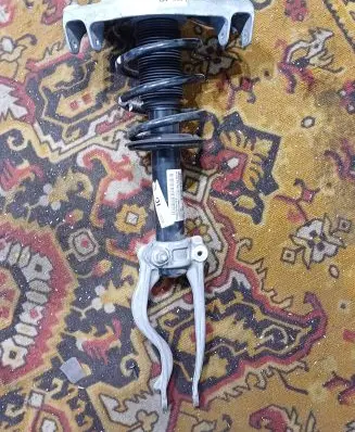 Porsche Macan (95B) Front shock absorber/damper 95B413031R 482400016176