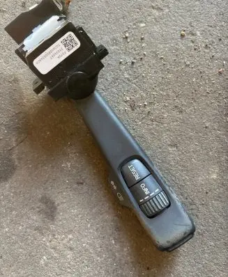 Volvo XC60 Indicator stalk 31334647