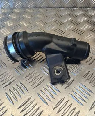 Nissan X-Trail T31 Intercooler hose/pipe HP03