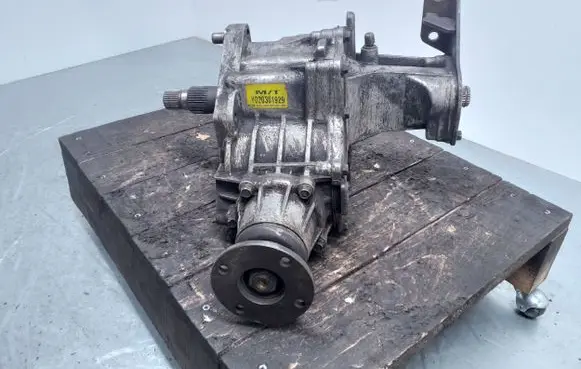 Hyundai Santa Fe Gearbox transfer box case Y020301929