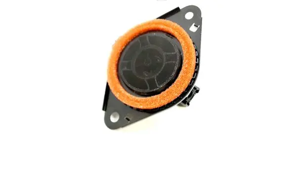 Toyota RAV 4 (XA40) Panel speaker 15016J0852