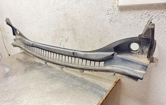 Ford Edge II Wiper trim FT4BR02216ACW