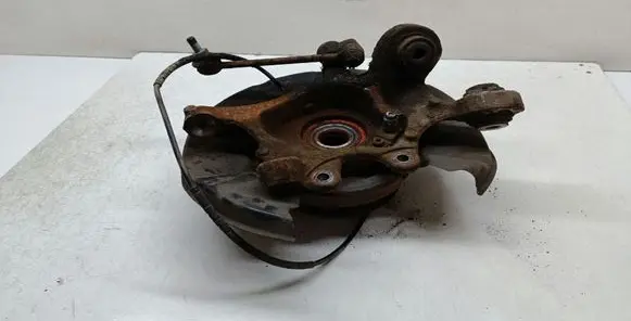 BMW 3 E90 E91 Rear wheel hub spindle/knuckle 6783666