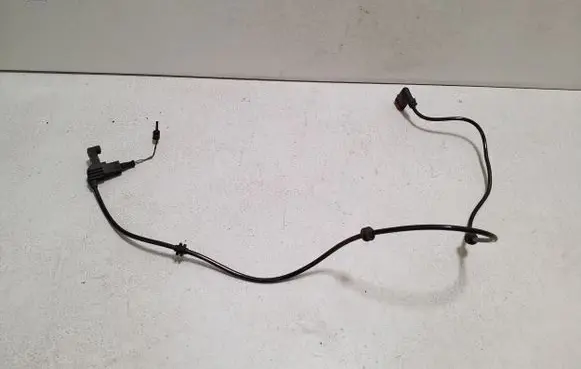 Mercedes-Benz CLS C218 X218 Brake pads wear sensor A2125450029
