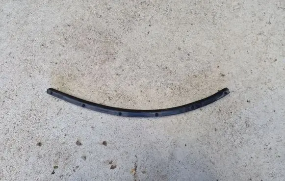 Volkswagen Phaeton Engine compartment rubber 