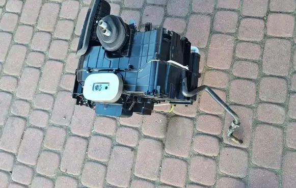 Renault Captur II Interior heater climate box assembly 272701437R