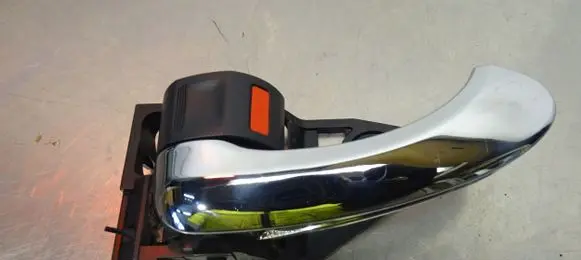 Toyota RAV 4 (XA30) Rear door handle trim 