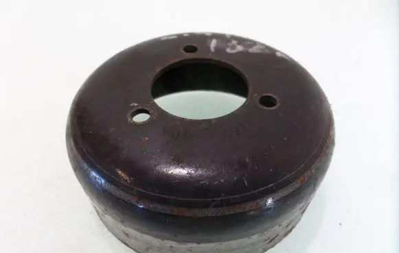 Audi A6 S6 C5 4B Water pump pulley 059119145