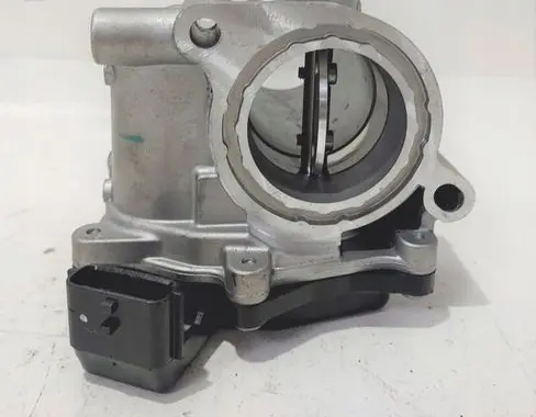Renault Captur II Throttle valve 161A03415R