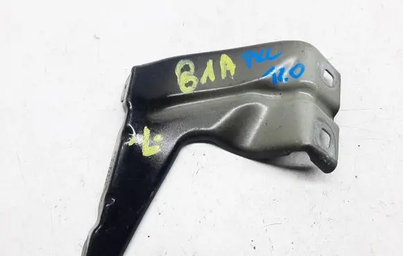 Audi Q2 - Fender mounting bracket 81A821135
